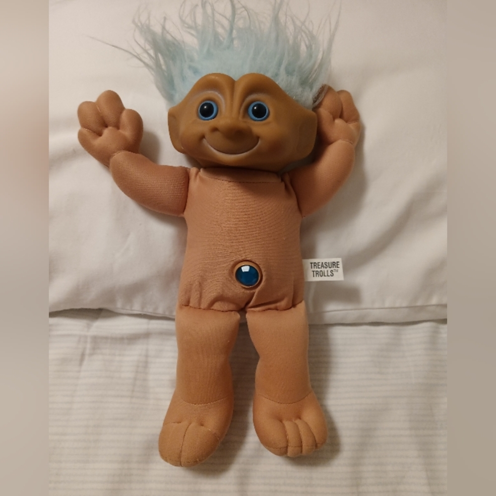 Treasure Troll Blue Hair/Jewel VTG 1991